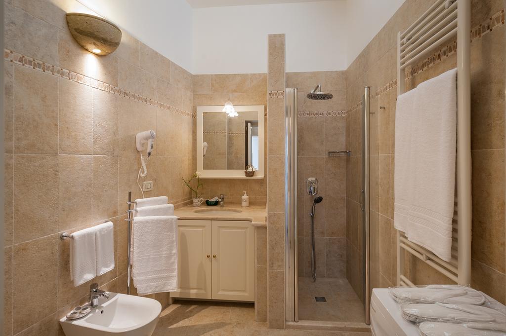 Tre Volte Belle Apartment การ์ปิญาโน ซาเลนติโน ภายนอก รูปภาพ