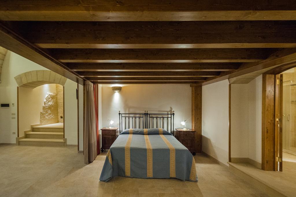 Tre Volte Belle Apartment การ์ปิญาโน ซาเลนติโน ภายนอก รูปภาพ