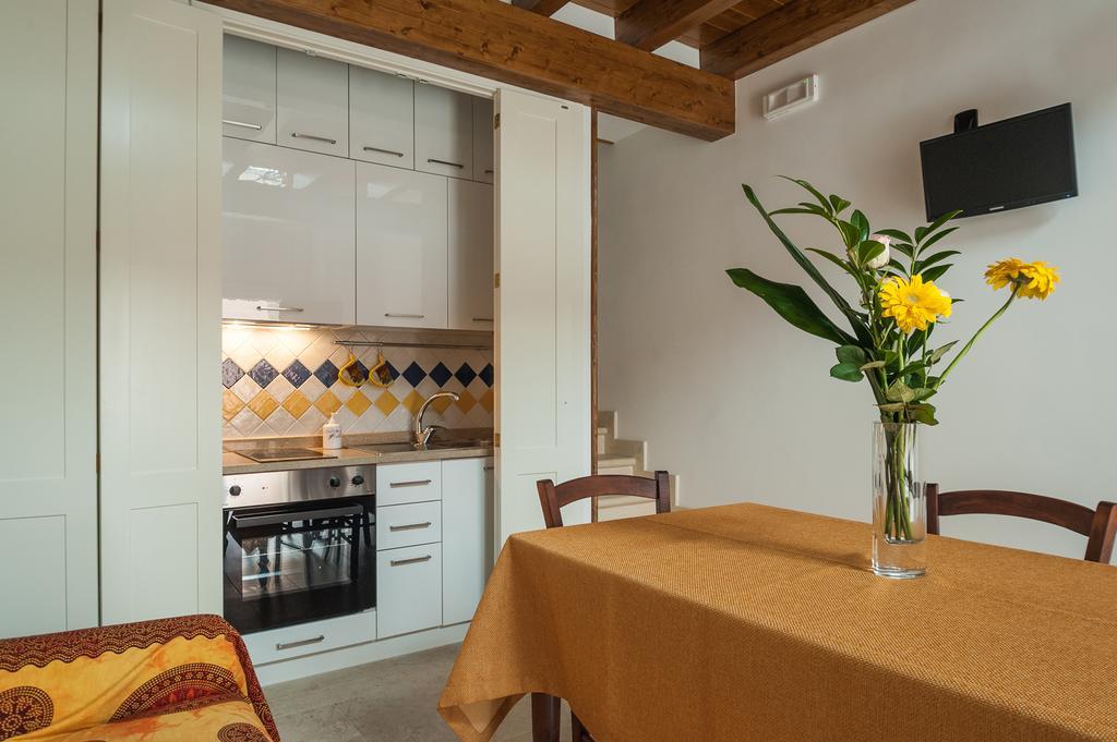 Tre Volte Belle Apartment การ์ปิญาโน ซาเลนติโน ภายนอก รูปภาพ